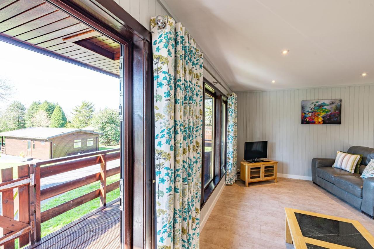 Bluebell Lodge 7 With Hot Tub นิวตันสจวร์ต ภายนอก รูปภาพ